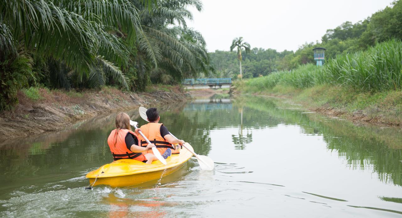 Sinar Eco Resort Kampong Bukit Panjang Extérieur photo