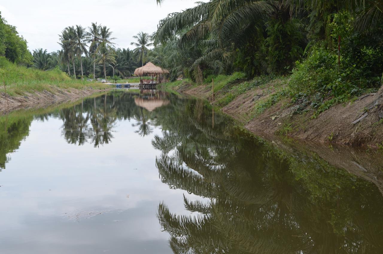 Sinar Eco Resort Kampong Bukit Panjang Extérieur photo
