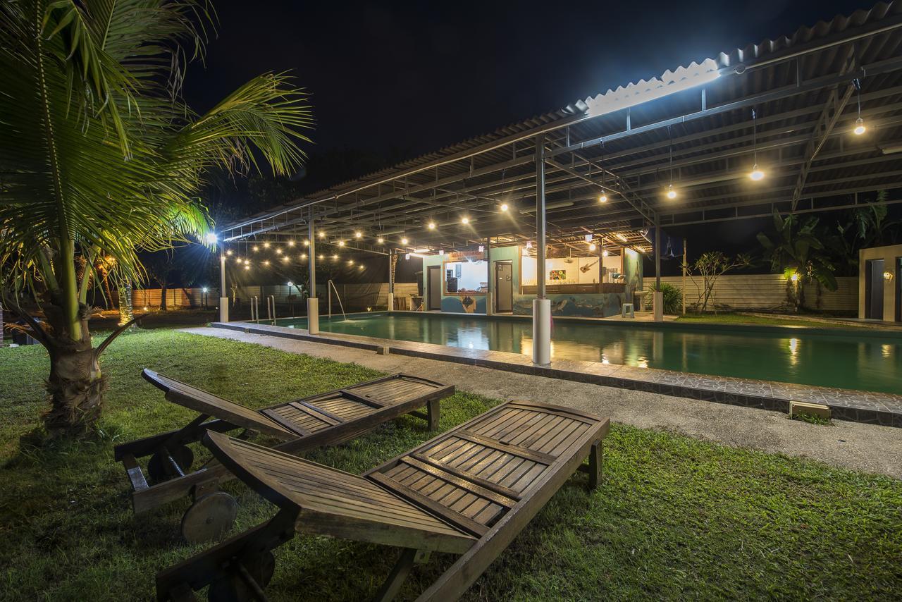 Sinar Eco Resort Kampong Bukit Panjang Extérieur photo